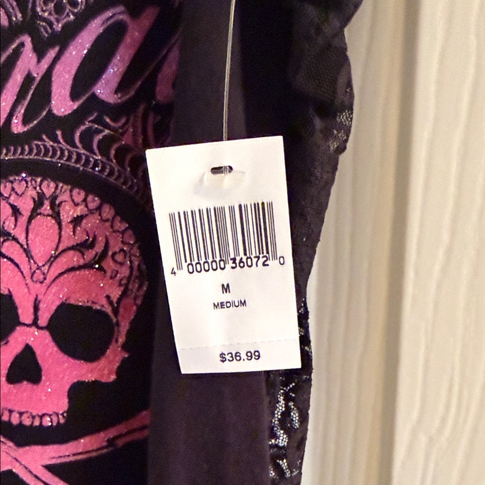 Disney parks Black & Pink Lace-Back Graphic Tank Top - Pirate Couture - Picture 3 of 7